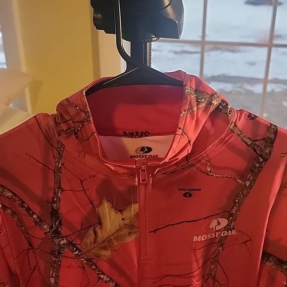 Women's mossy oak pink camo quarter zip jacket